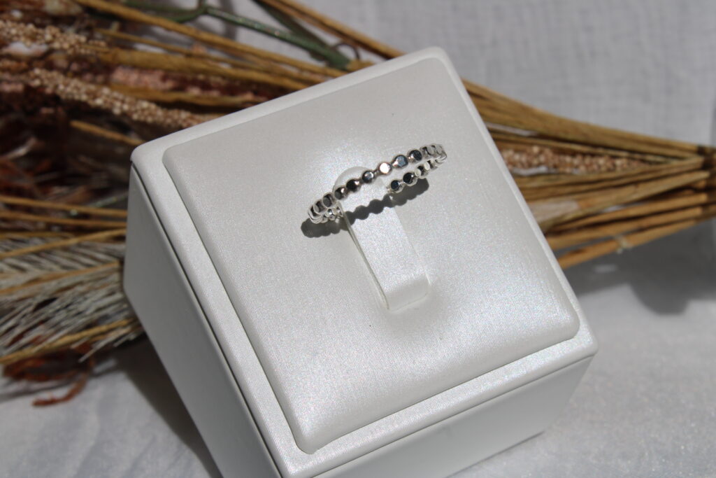 Bubble Bead Silver Stucking Ring